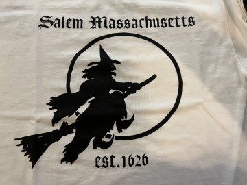 T-SHIRT 1626 Black Witch Salem